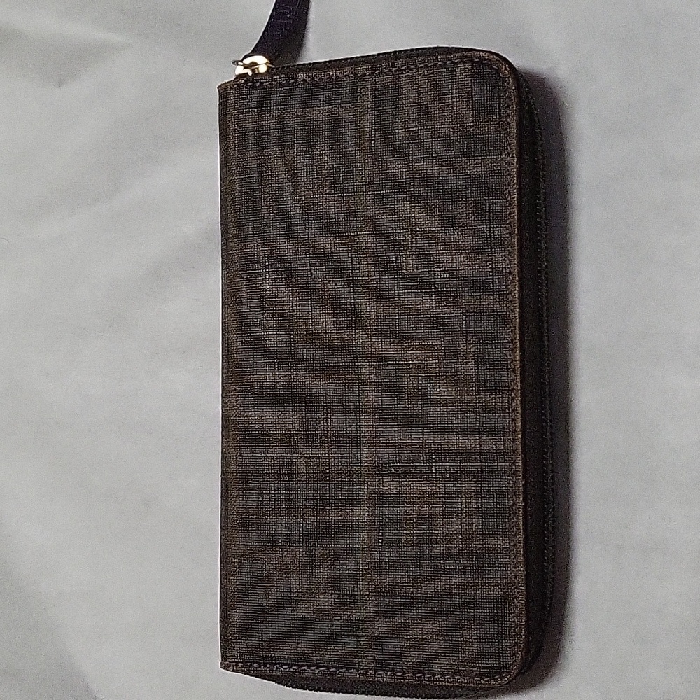 Fendi zucca wallet